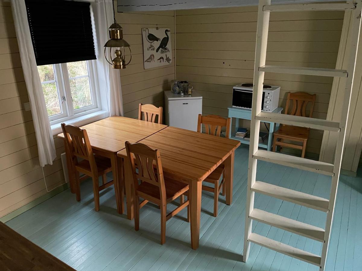 Kraemmervika Rorbuer - Rustic Cabins In Lofoten Болстад Екстериор снимка