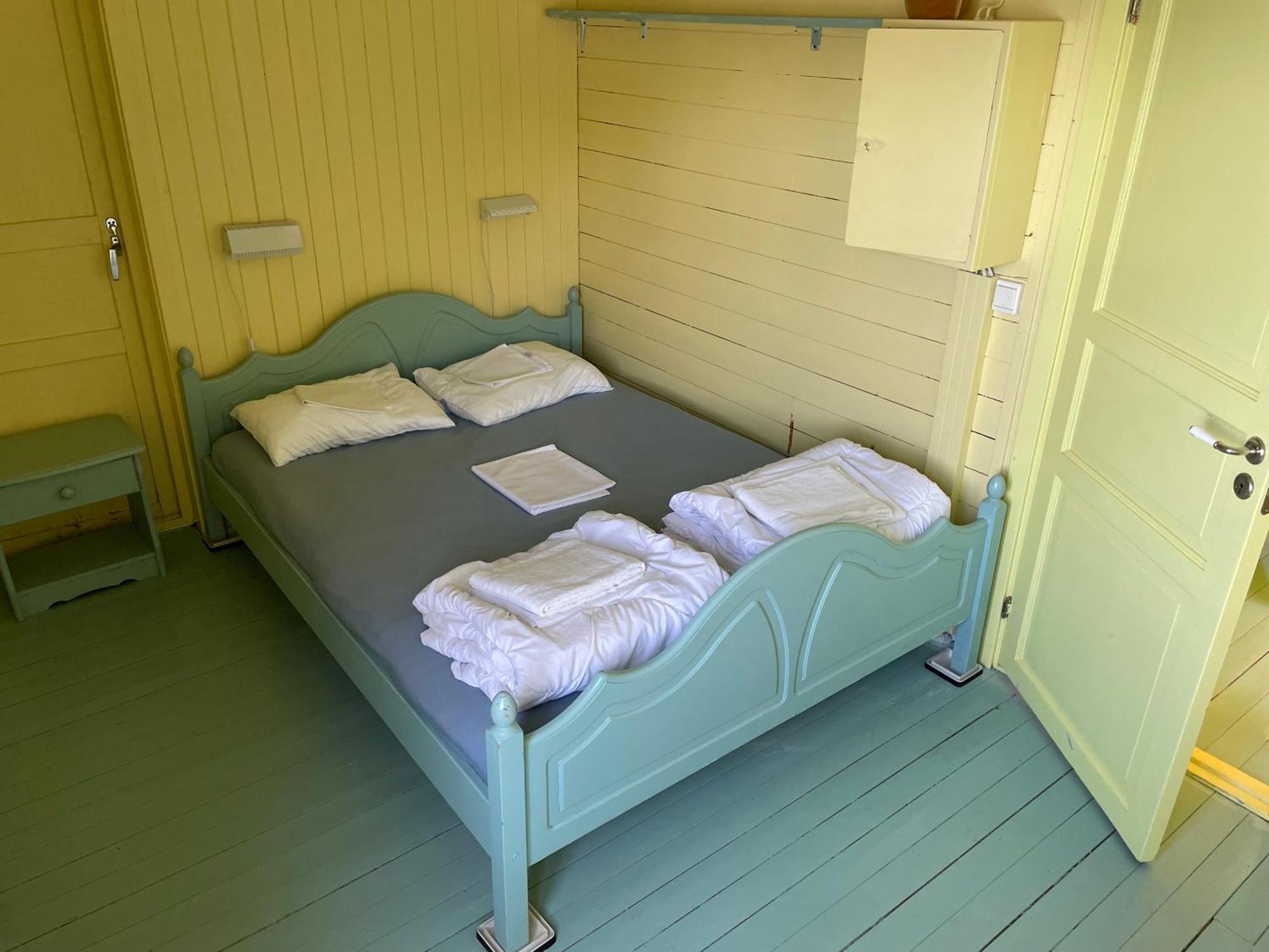 Kraemmervika Rorbuer - Rustic Cabins In Lofoten Болстад Екстериор снимка