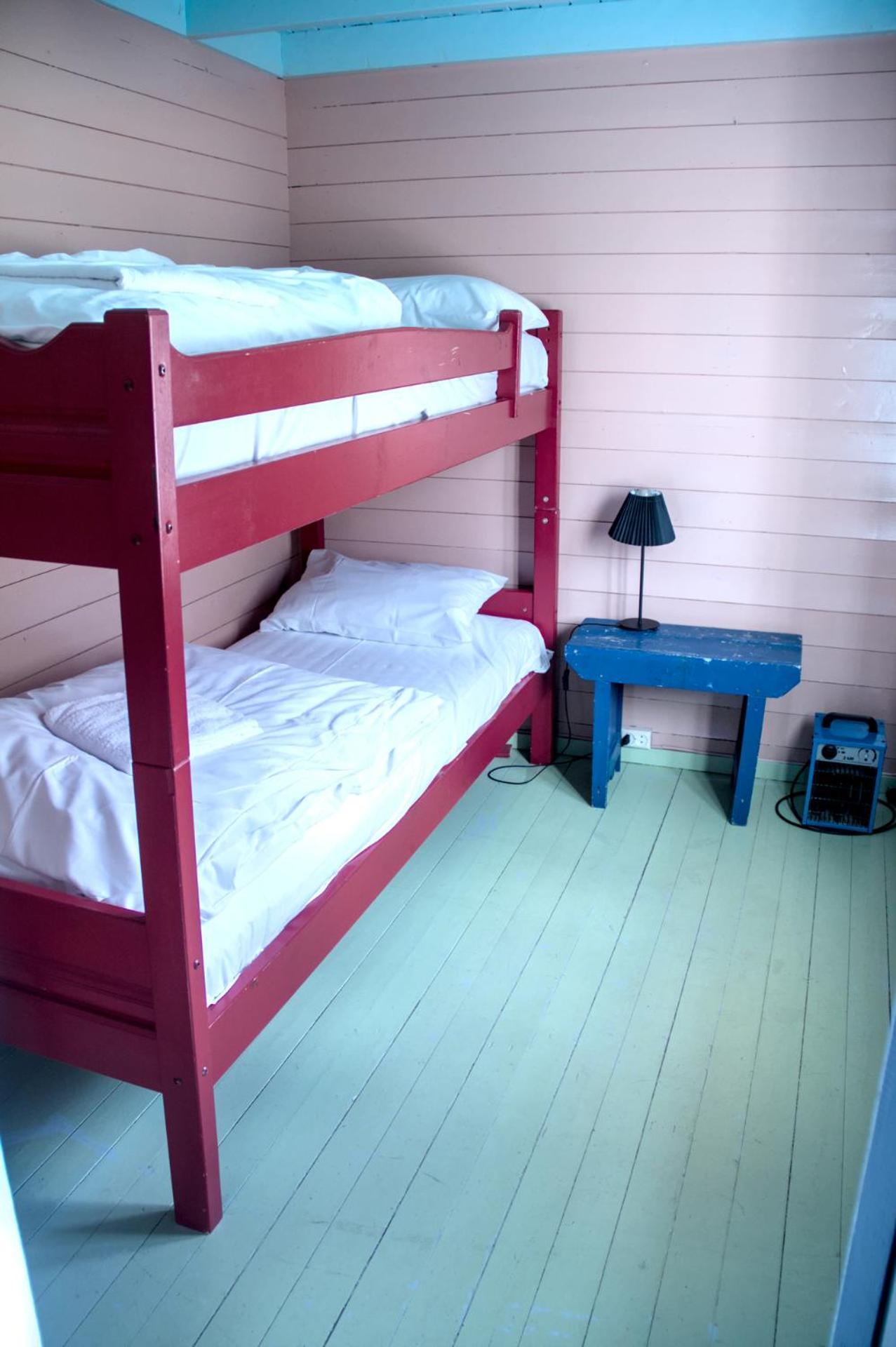 Kraemmervika Rorbuer - Rustic Cabins In Lofoten Болстад Екстериор снимка