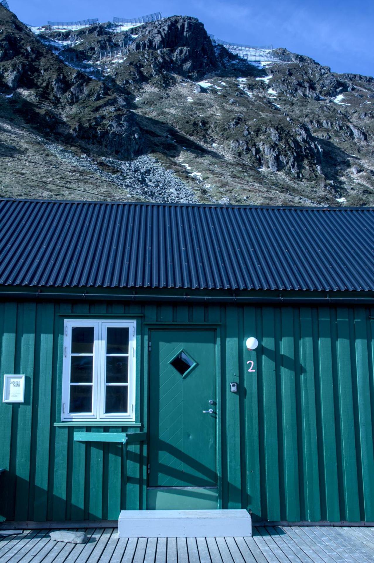 Kraemmervika Rorbuer - Rustic Cabins In Lofoten Болстад Екстериор снимка